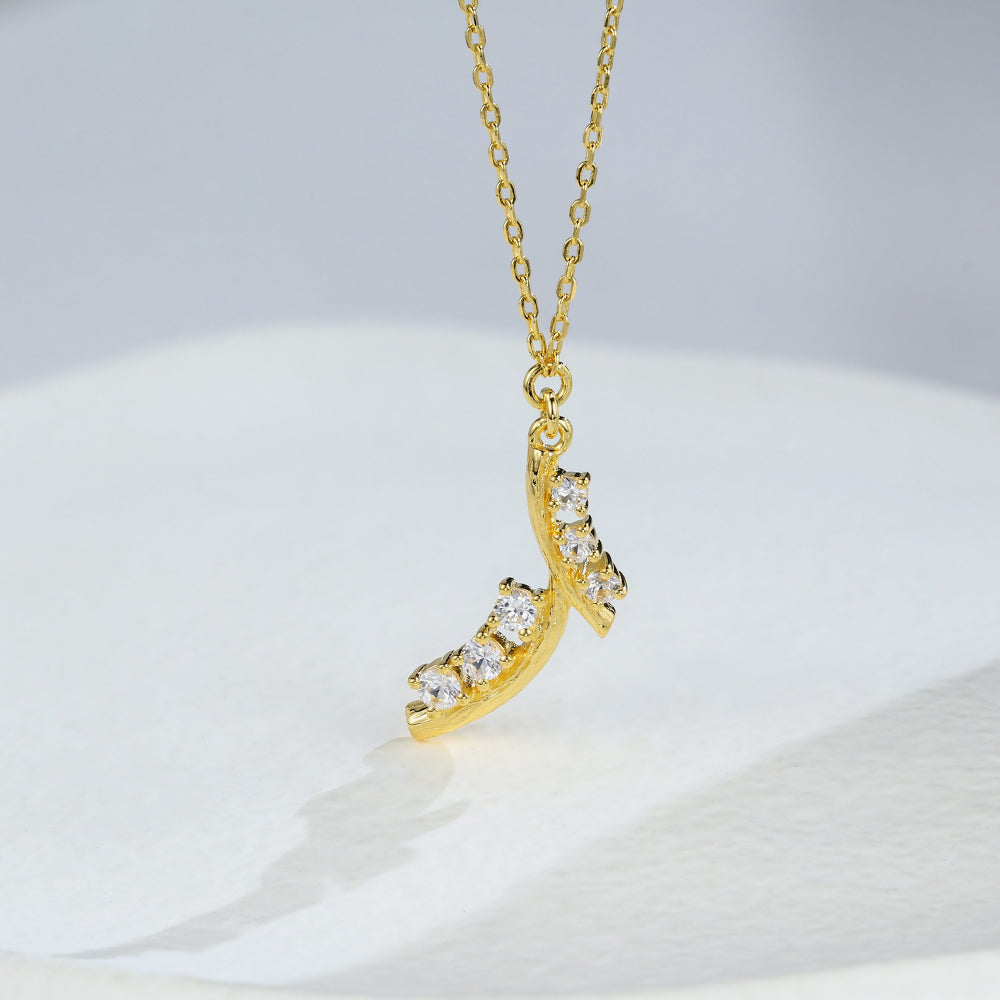 0.39 TCW Round Moissanite Cluster Necklace