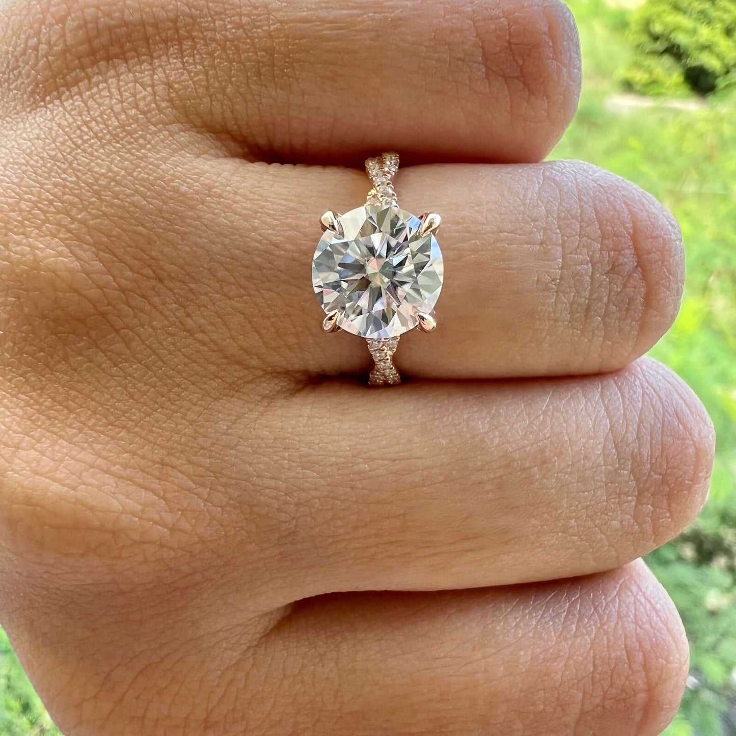 4.11 CT Round Twisted Pave Moissanite Engagement Ring