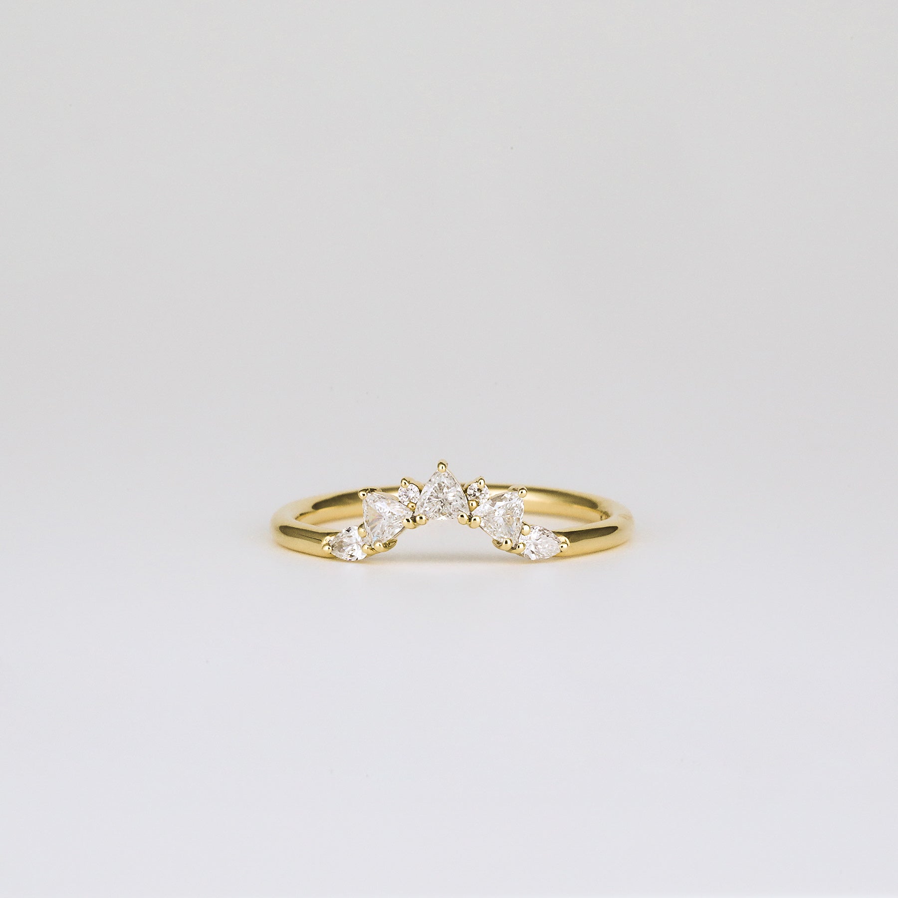 0.30 TCW Trillion & Round Curved Moissanite Wedding Band