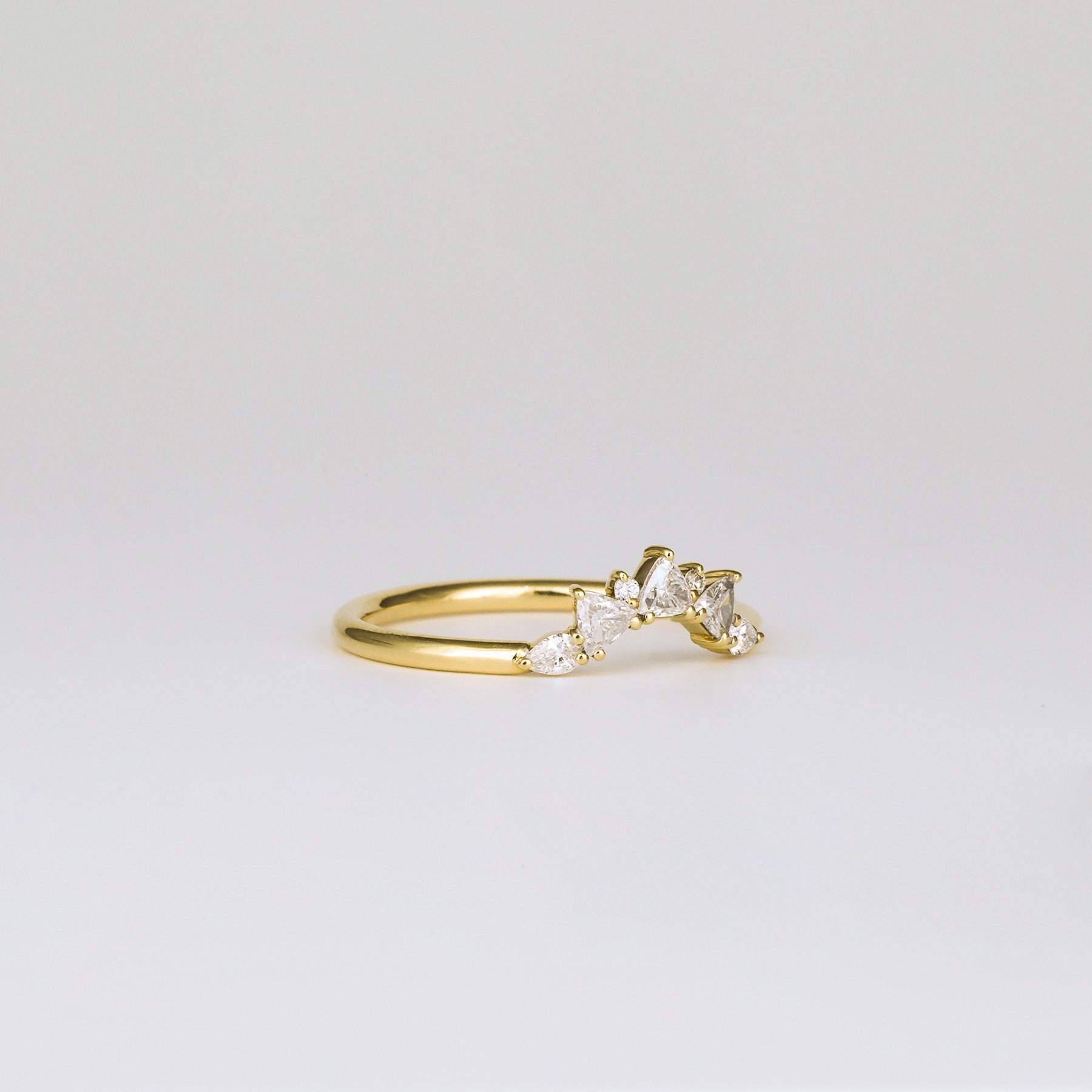 0.30 TCW Trillion & Round Curved Moissanite Wedding Band