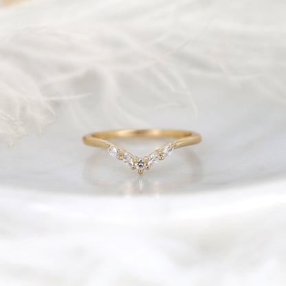 0.15 TCW Marquise & Round Curved Moissanite Wedding Band