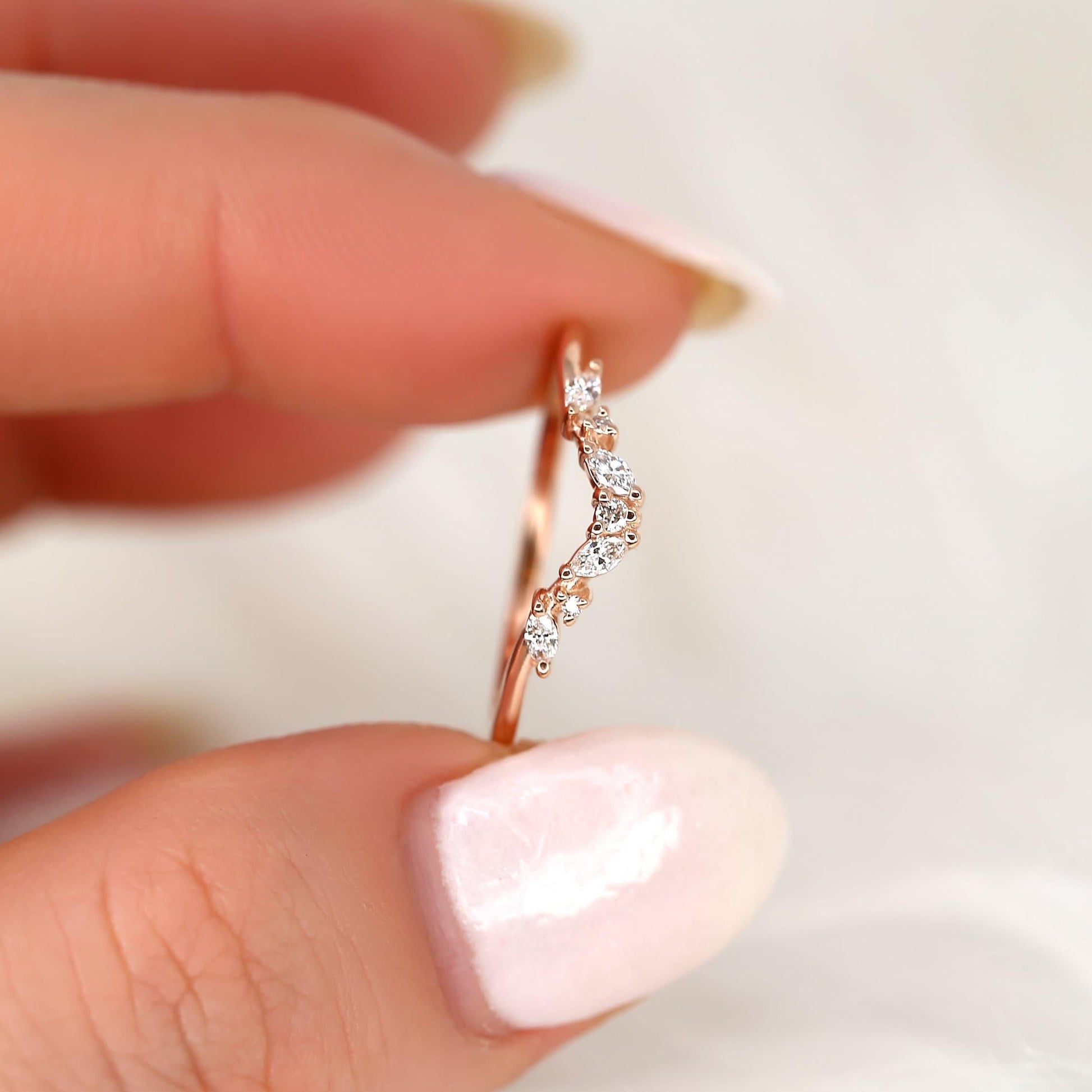0.15 TCW Marquise & Round Curved Moissanite Wedding Band