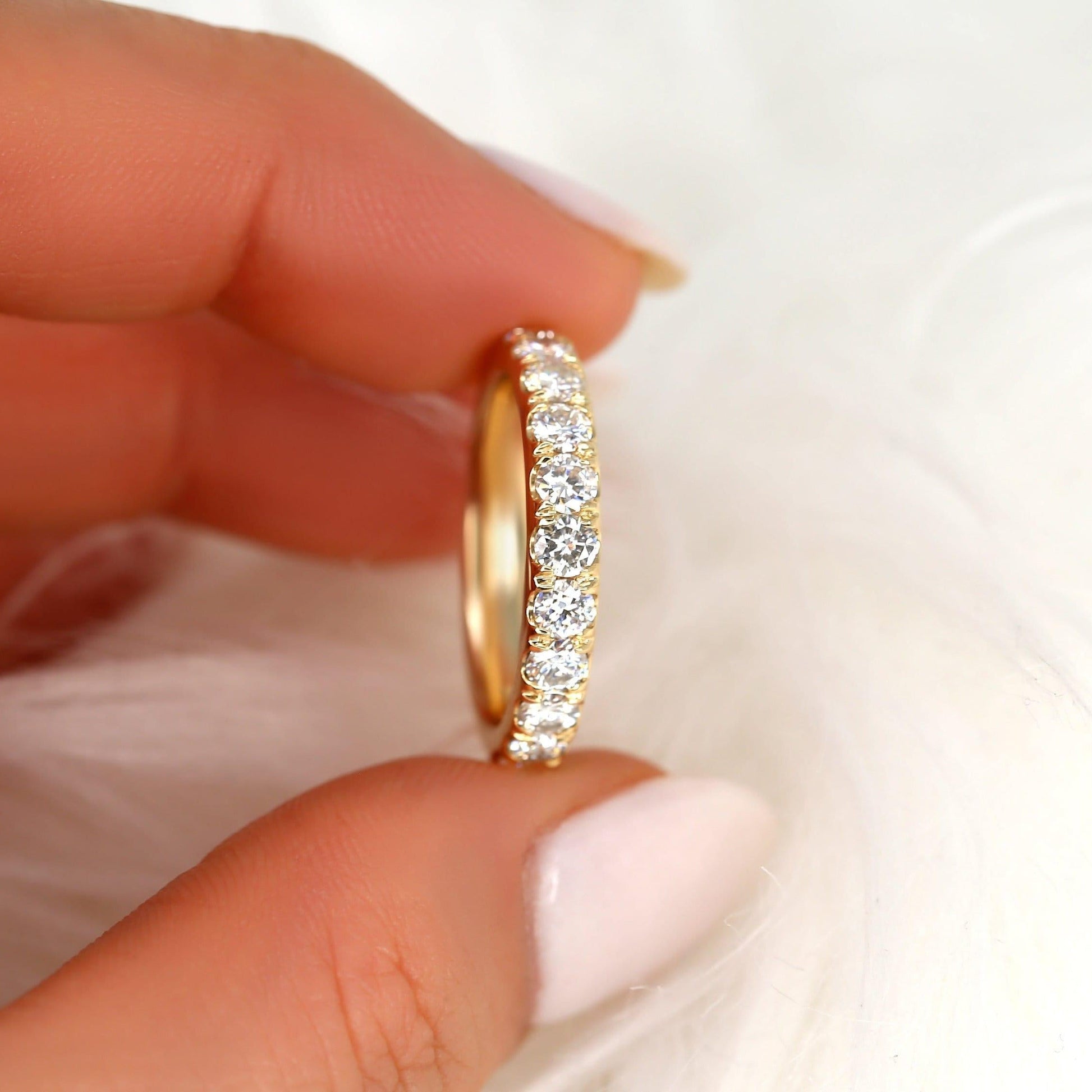 1.17 TCW Oval Half Eternity Moissanite Wedding Band