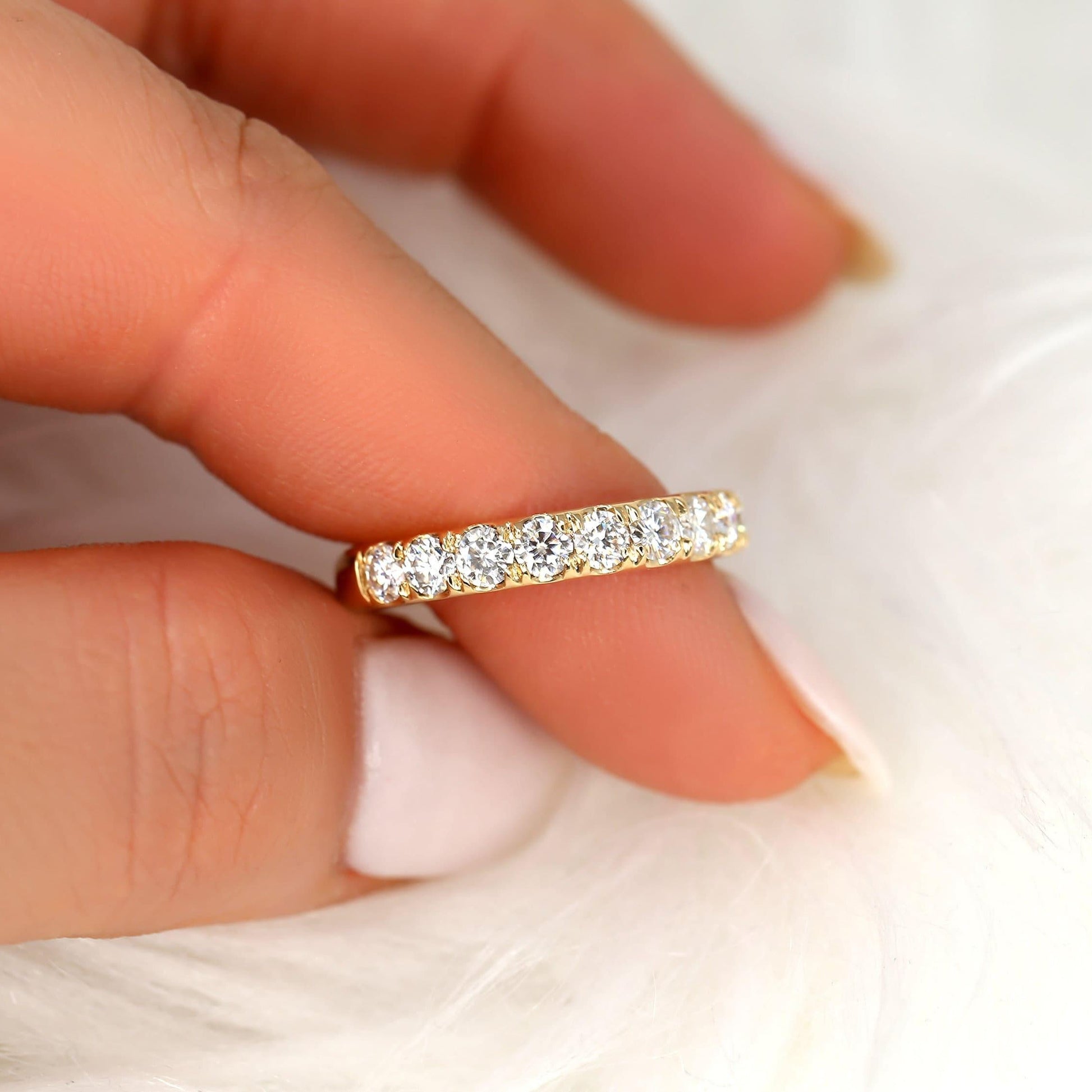 1.17 TCW Oval Half Eternity Moissanite Wedding Band