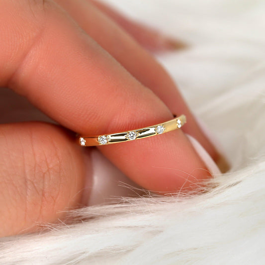 0.11 TCW Round Flush Setting Moissanite Wedding Band