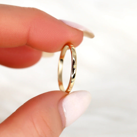 Classic Wedding Band