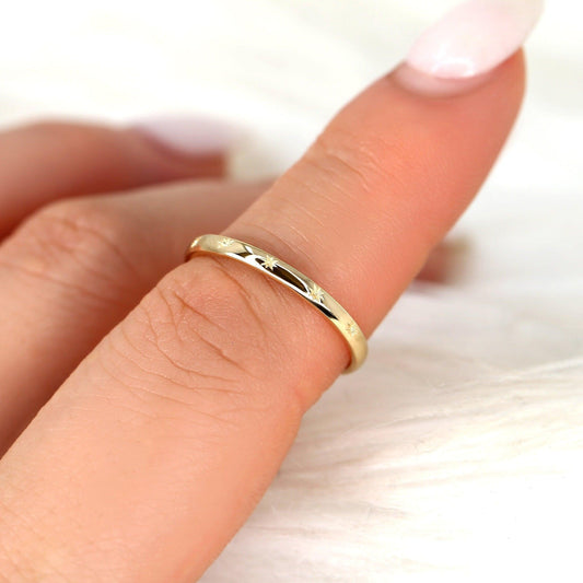 Classic Wedding Band