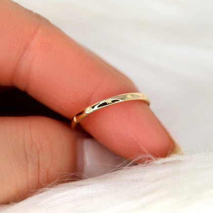 Classic Wedding Band