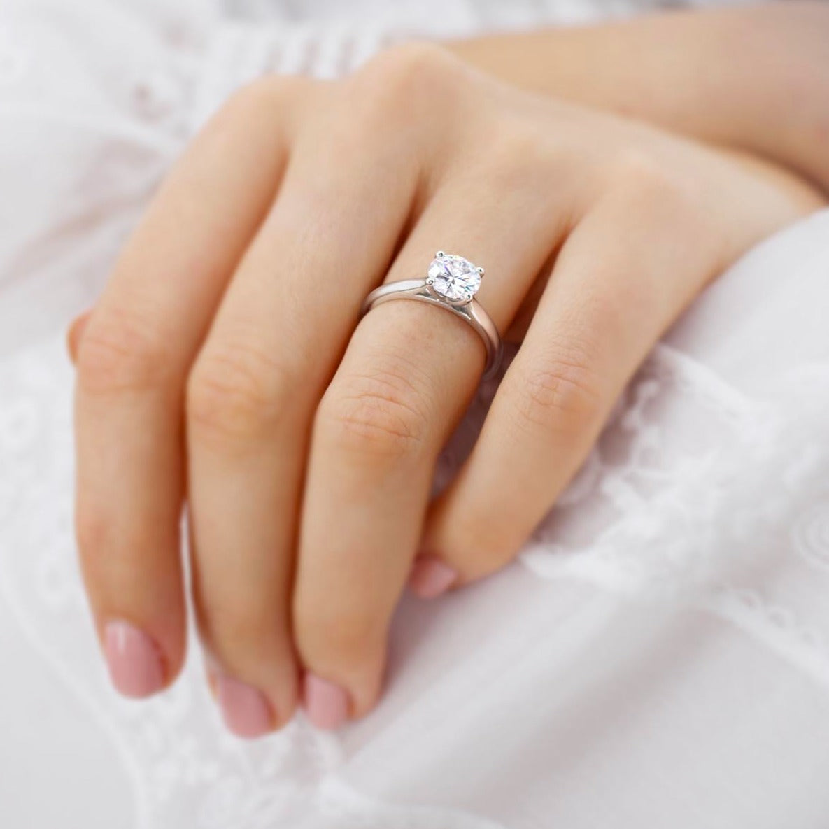 1.2 CT Round Solitaire Moissanite Engagement Ring