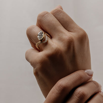 0.28 TCW Round Curved Moissanite Wedding Band