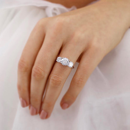 1.5 CT Round Three Stone Moissanite Engagement Ring
