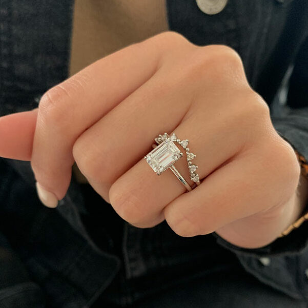 0.3 TCW Round Curved Moissanite Wedding Band