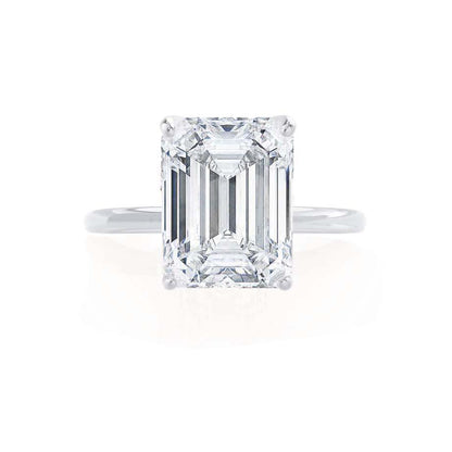1.01 CT Emerald Solitaire Moissanite Engagement Ring