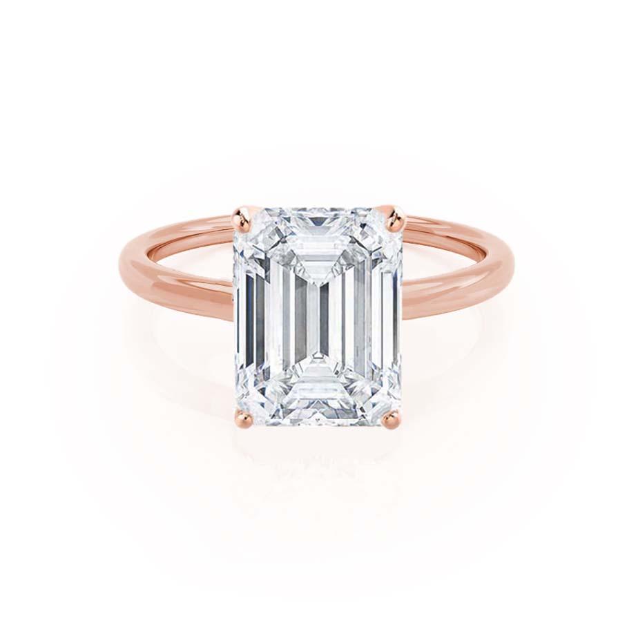 1.01 CT Emerald Solitaire Moissanite Engagement Ring