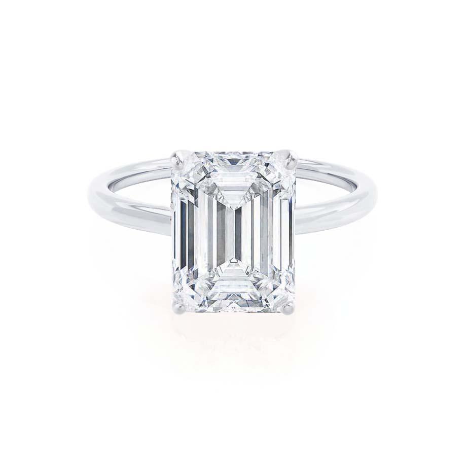 1.01 CT Emerald Solitaire Moissanite Engagement Ring