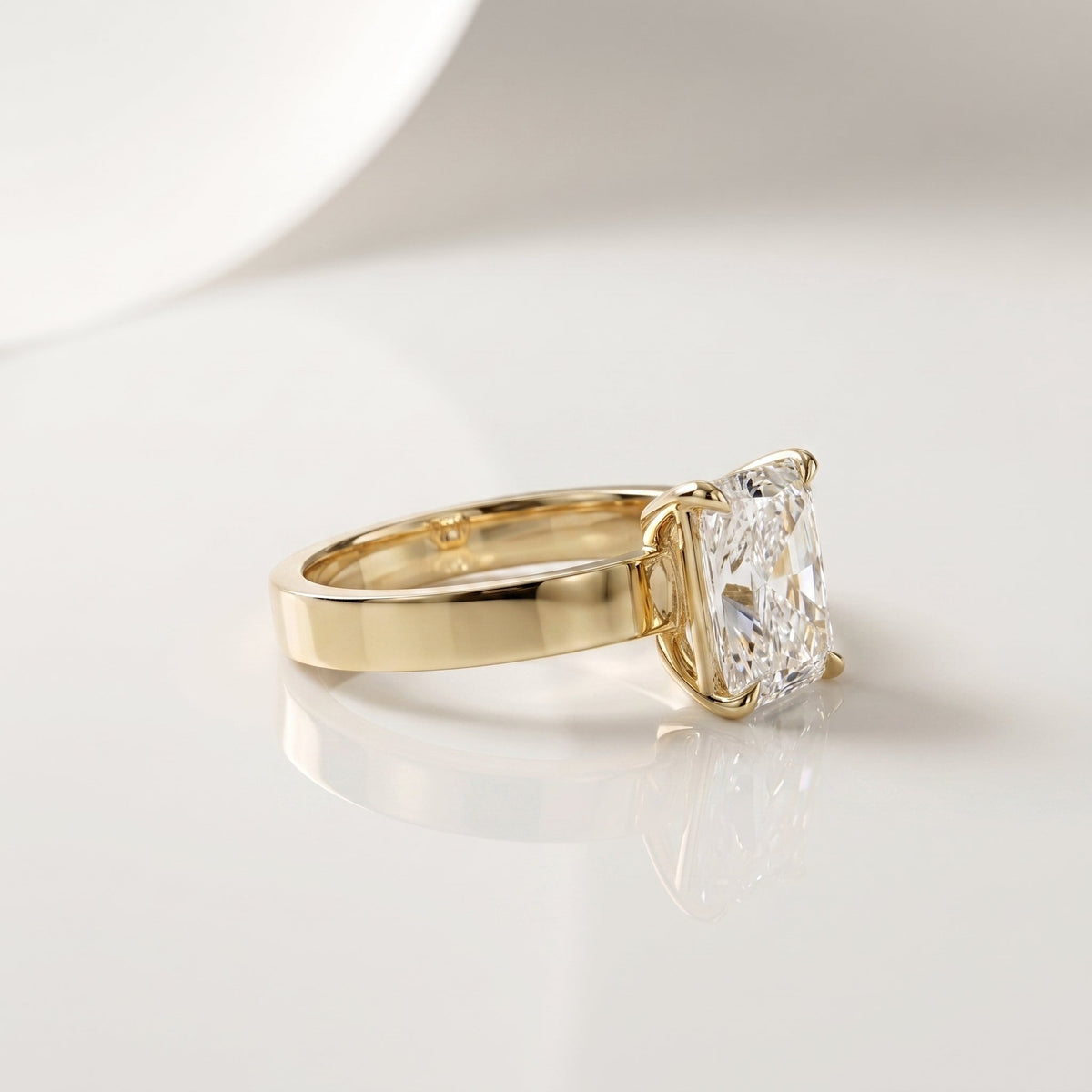 2 CT Radiant Solitaire Lab Grown Diamond Engagement Ring