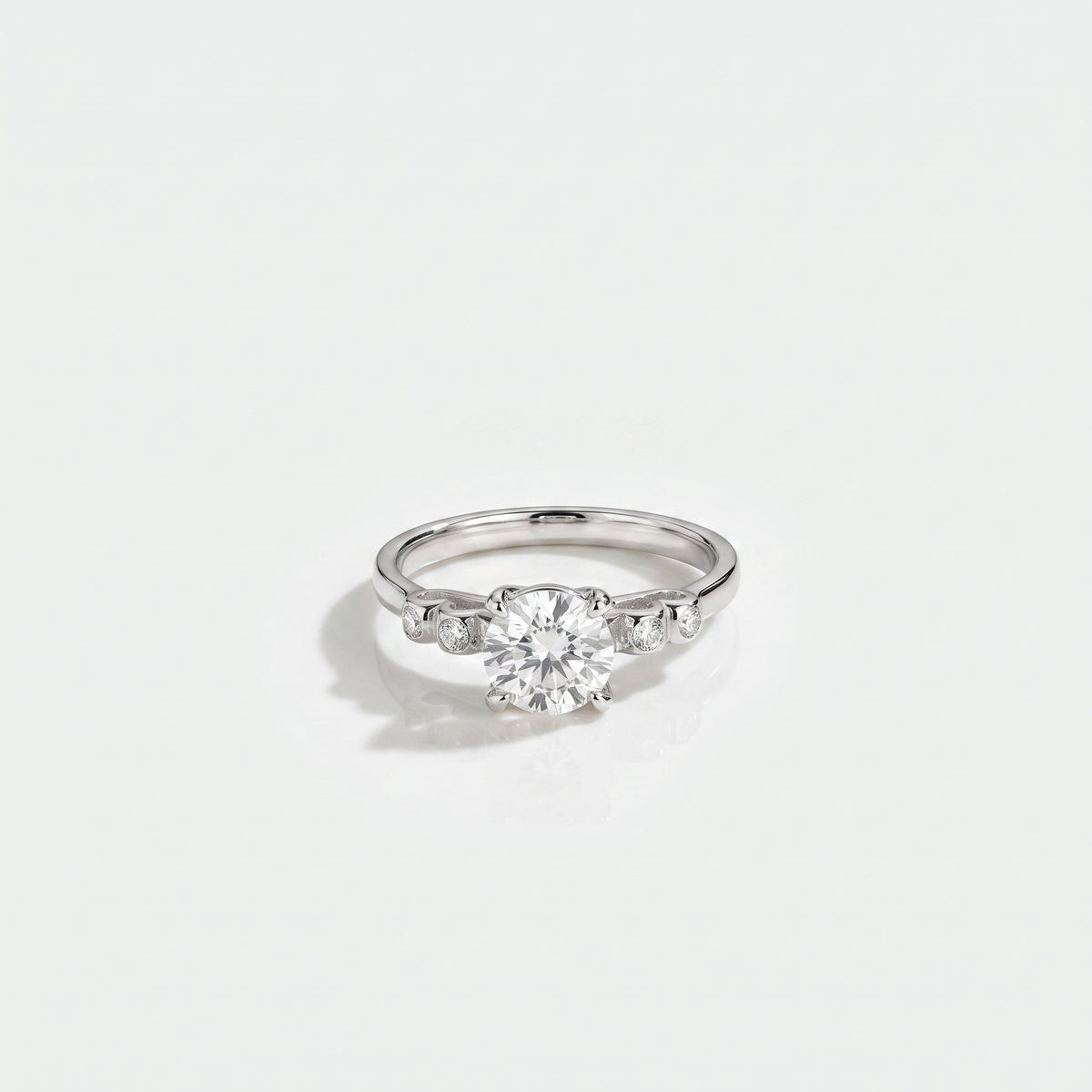 1 CT Round Solitaire Lab Grown Diamond Engagement Ring