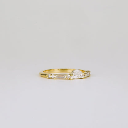 0.25 TCW Half-Moon, Round & Baguette Cluster Moissanite Wedding Band