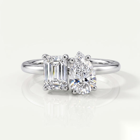 0.75 CT Emerald Toi Et Moi Moissanite Engagement Ring