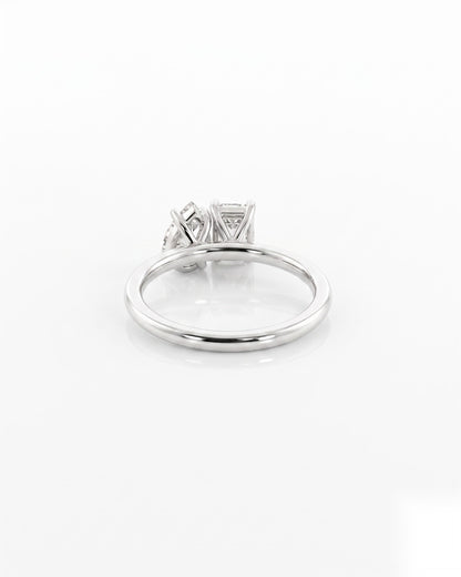 0.75 CT Emerald Toi Et Moi Moissanite Engagement Ring