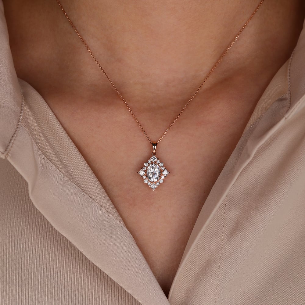 1.60 TCW Oval Moissanite Halo Necklace