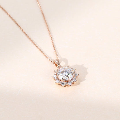 2.32 TCW Round Moissanite Halo Necklace