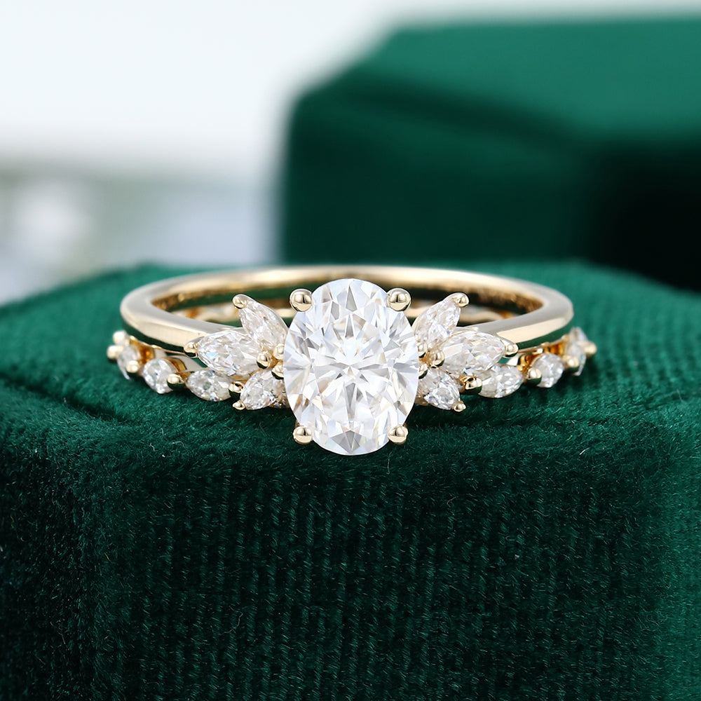1.33 CT Oval Cluster Moissanite Bridal Set
