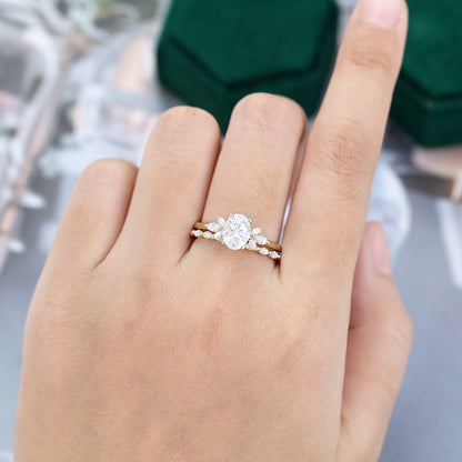 1.33 CT Oval Cluster Moissanite Bridal Set