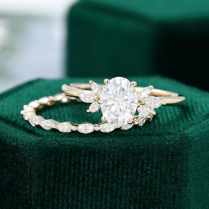 1.33 CT Oval Cluster Moissanite Bridal Set
