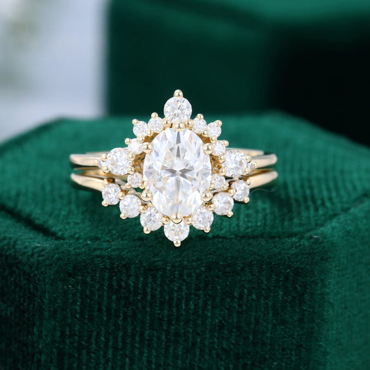 1.33 CT Oval Cluster Moissanite Bridal Set