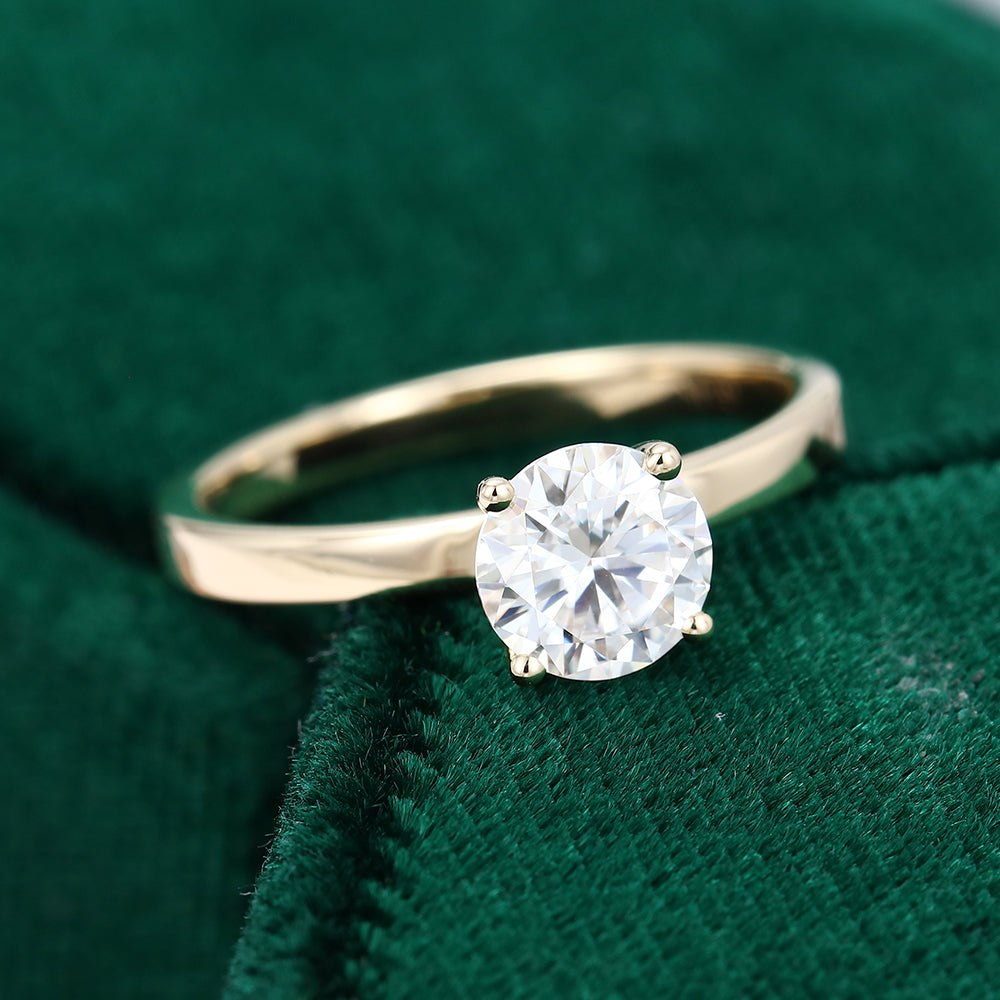 1.10 CT Round Solitaire Moissanite Engagement Ring