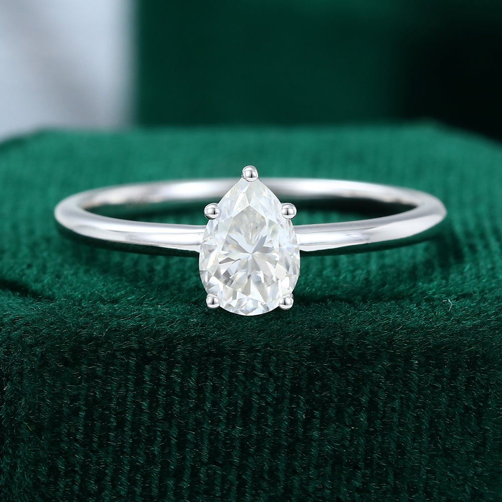 1 CT Pear Solitaire Moissanite Engagement Ring