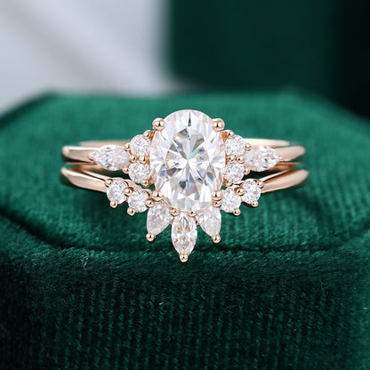 1.33 CT Oval Cluster Moissanite Bridal Set