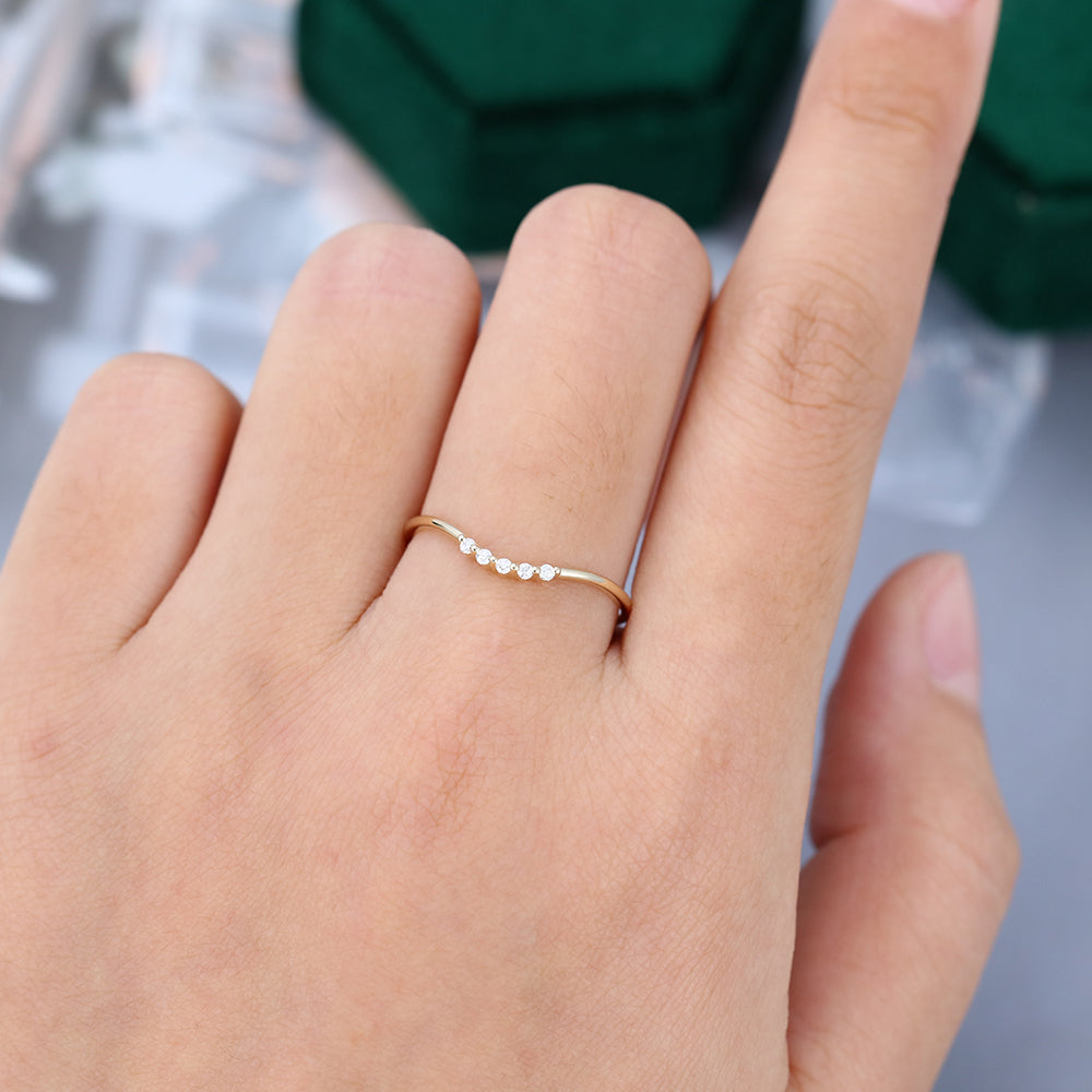 0.05 TCW Round Curved Moissanite Wedding Band