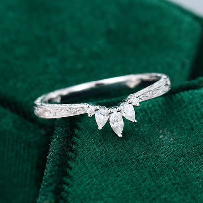 0.19 TCW Round, Pear, Marquise Curved Moissanite Wedding Band