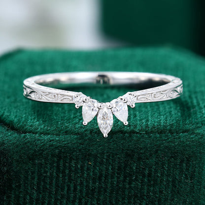0.19 TCW Round, Pear, Marquise Curved Moissanite Wedding Band