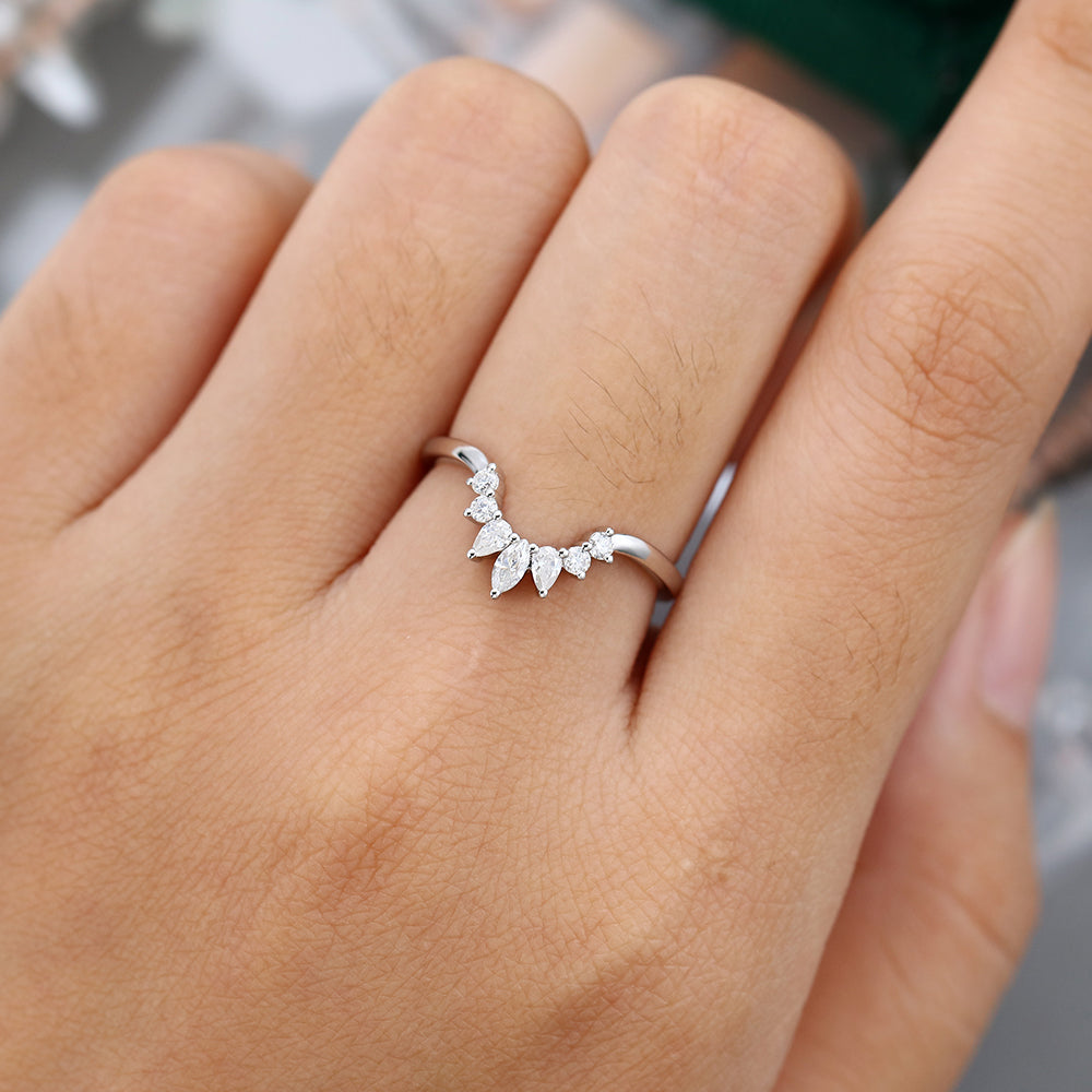 0.27 TCW Round, Pear, Marquise Curved Moissanite Wedding Band