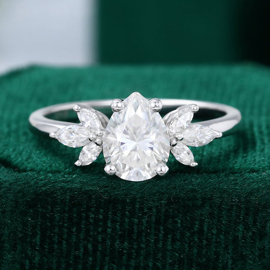 1 CT Pear Cluster Moissanite Engagement Ring