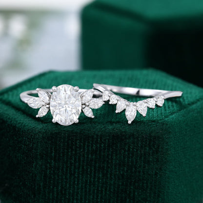 1.33 CT Oval Cluster Moissanite Bridal Set
