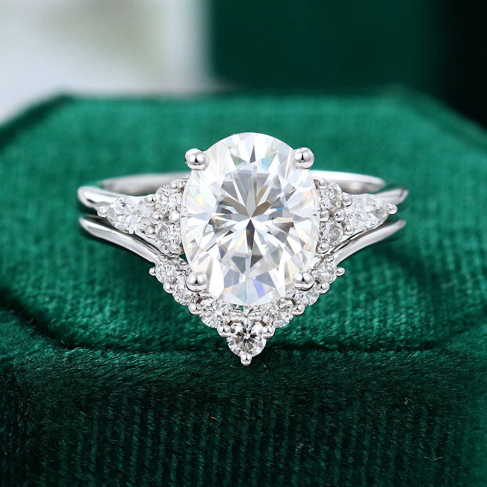 2.72 CT Oval Cluster Moissanite Bridal Set