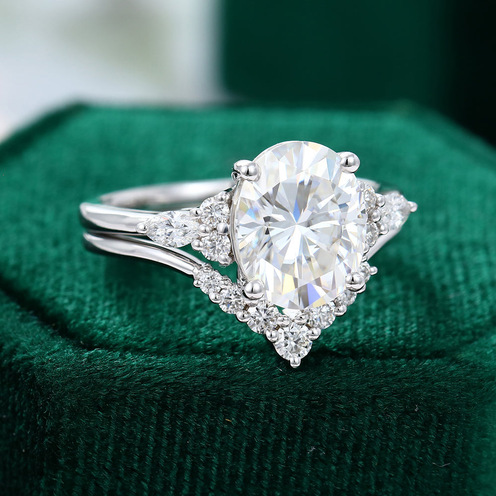 2.72 CT Oval Cluster Moissanite Bridal Set