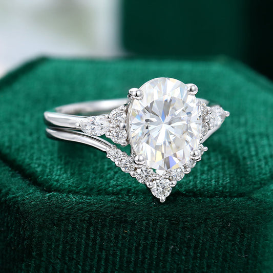 2.72 CT Oval Cluster Moissanite Bridal Set
