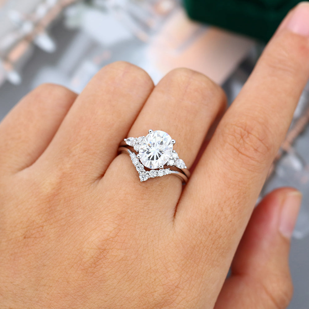 2.72 CT Oval Cluster Moissanite Bridal Set