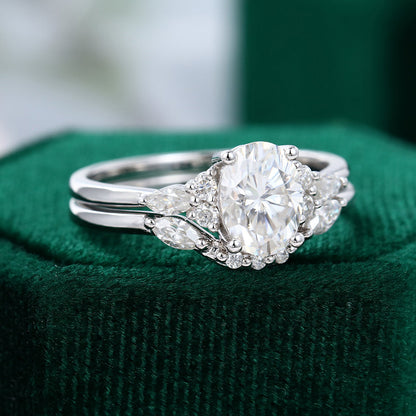 1.33 CT Oval Cluster Moissanite Bridal Set