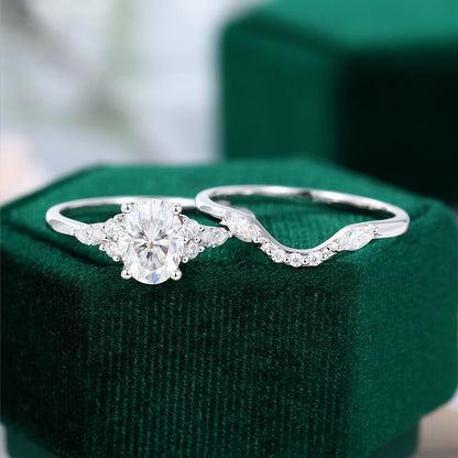 1.33 CT Oval Cluster Moissanite Bridal Set