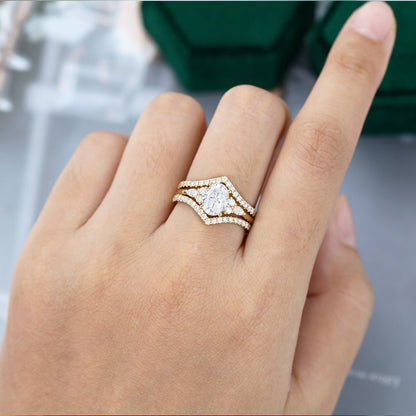 1.33 CT Oval Cluster Moissanite Bridal Set