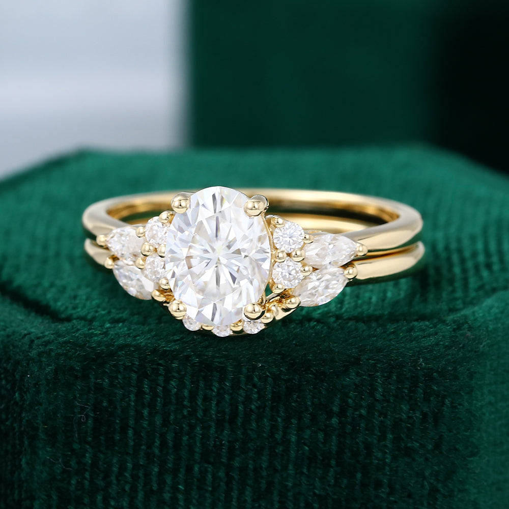 1.33 CT Oval Cluster Moissanite Bridal Set