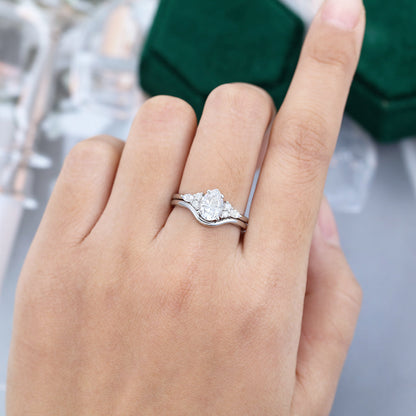 1 CT Pear Cluster Moissanite Bridal Set