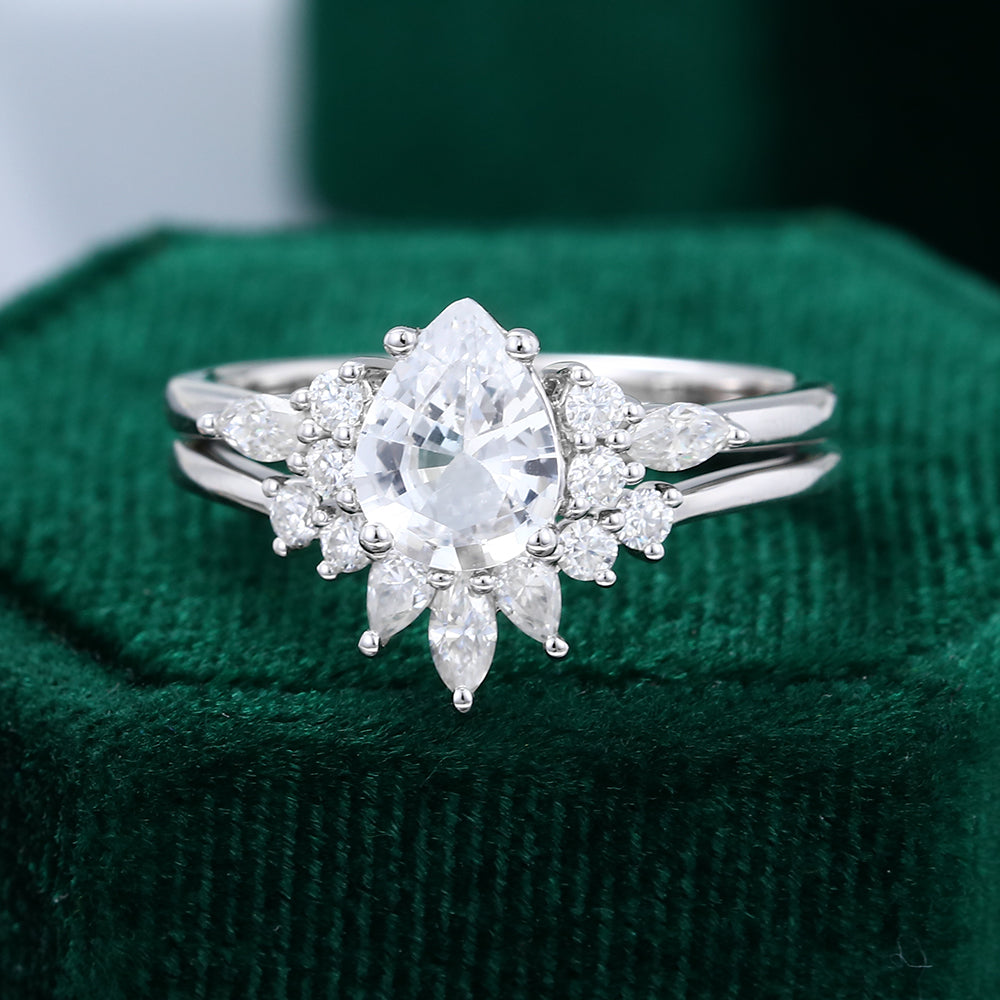 1 CT Pear Cluster Moissanite Bridal Set