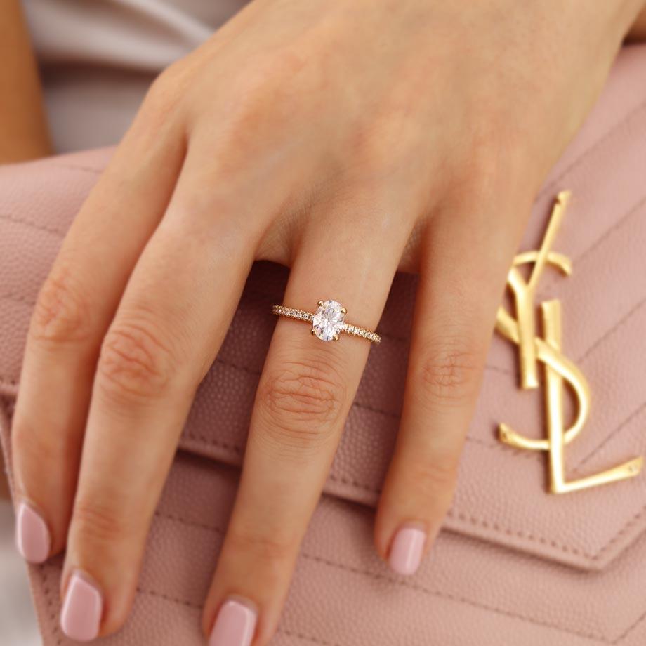 0.9 CT Oval Pave Moissanite Engagement Ring